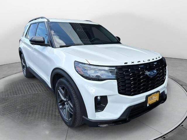 2025 Ford Explorer ST — photo 1 of 13