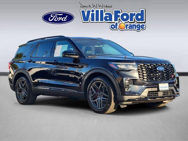 2025 Ford Explorer ST — photo 1 of 65
