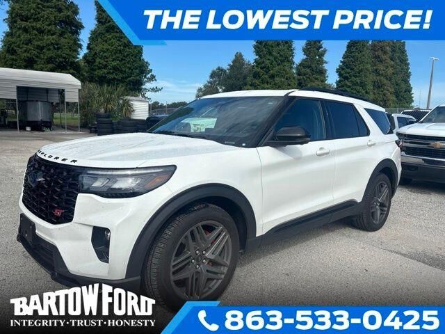 2025 Ford Explorer ST — photo 1 of 25