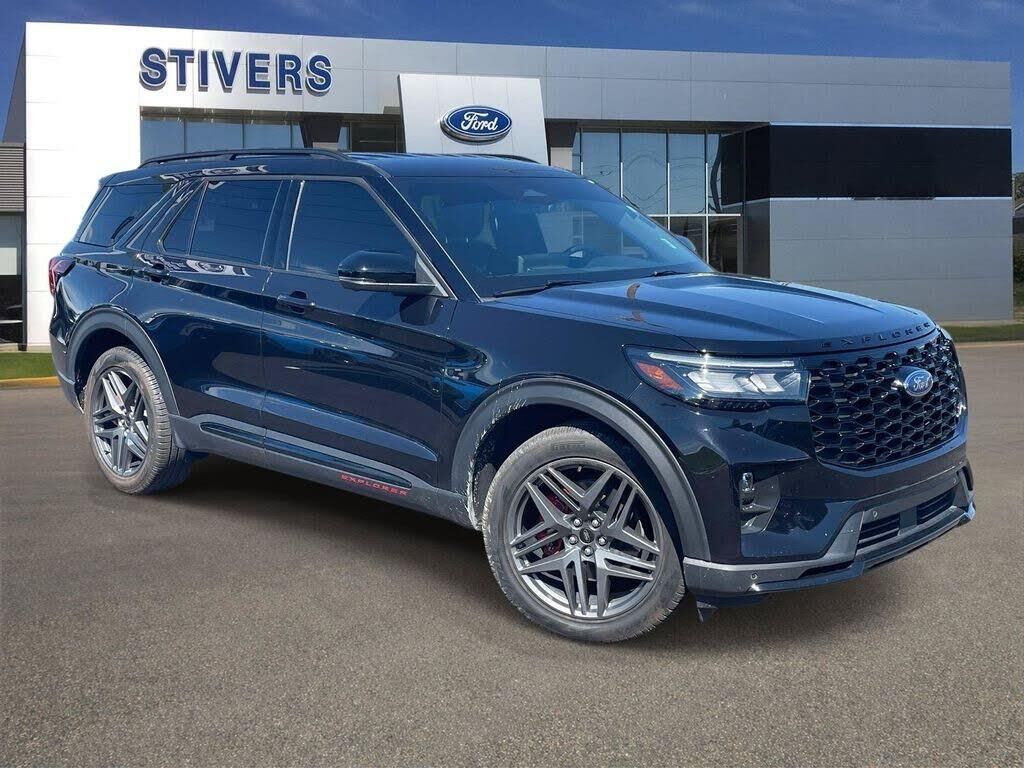 2026 Ford Explorer ST — photo 1 of 1