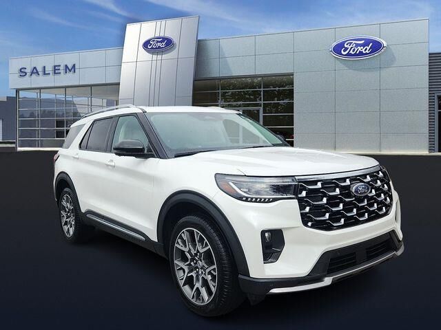 2025 Ford Explorer Platinum — photo 1 of 26