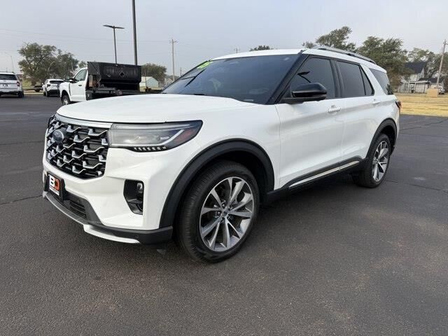 2025 Ford Explorer Platinum