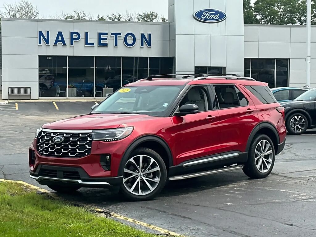 2025 Ford Explorer Platinum — photo 1 of 13