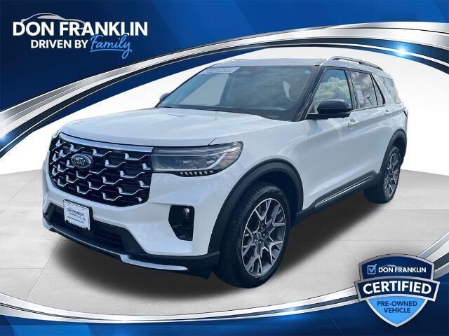 2025 Ford Explorer Platinum