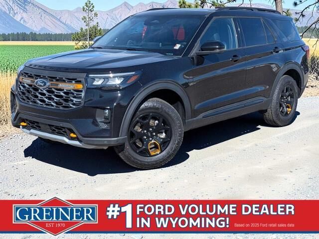 2026 Ford Explorer Tremor — photo 1 of 26