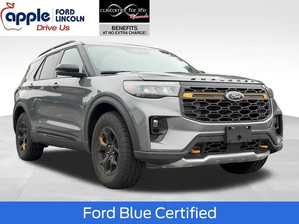 2026 Ford Explorer Tremor — photo 1 of 14