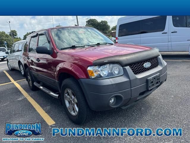 2006 Ford Escape XLT — photo 1 of 26