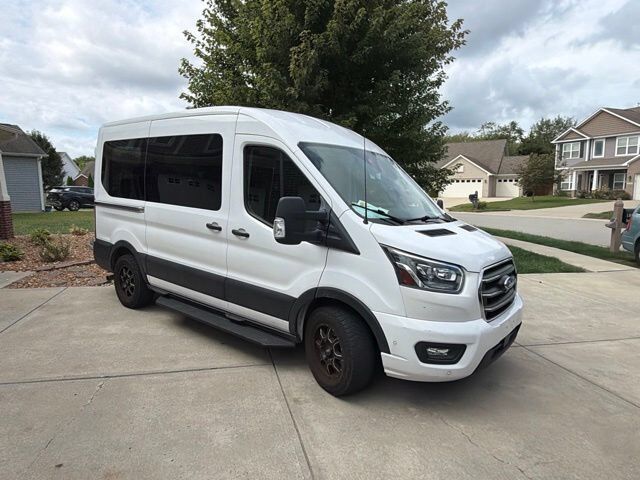 2020 Ford Transit Passenger Wagon XLT