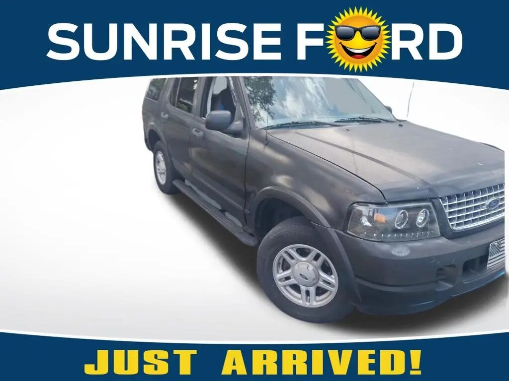 2002 Ford Explorer XLS — photo 1 of 1