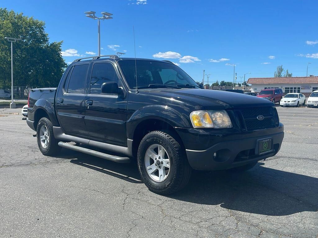 2005 Ford Explorer Sport Trac Adrenalin — photo 1 of 78