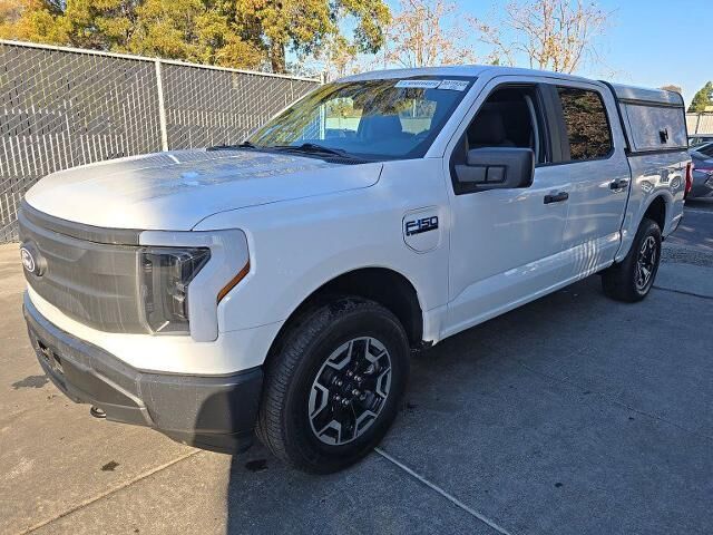 2024 Ford F-150 Lightning Pro