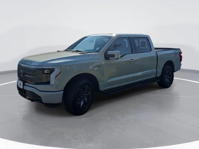 2023 Ford F-150 Lightning Lariat
