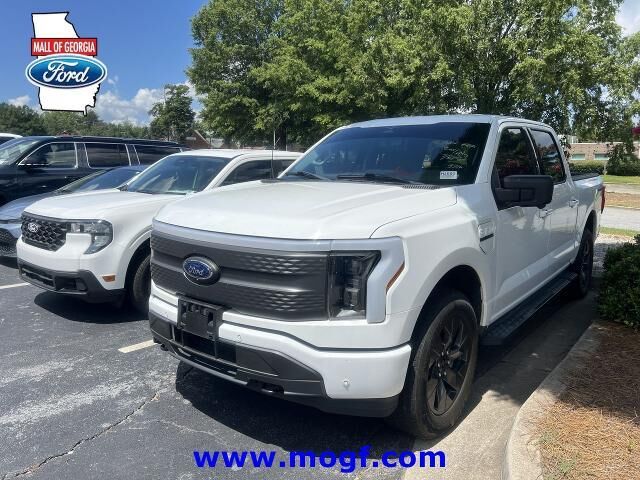 2023 Ford F-150 Lightning XLT — photo 1 of 13