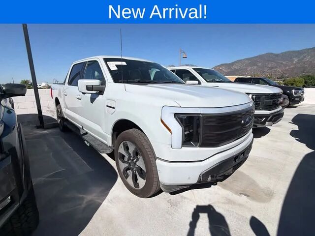 2023 Ford F-150 Lightning Platinum