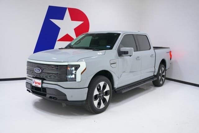 2023 Ford F-150 Lightning XLT