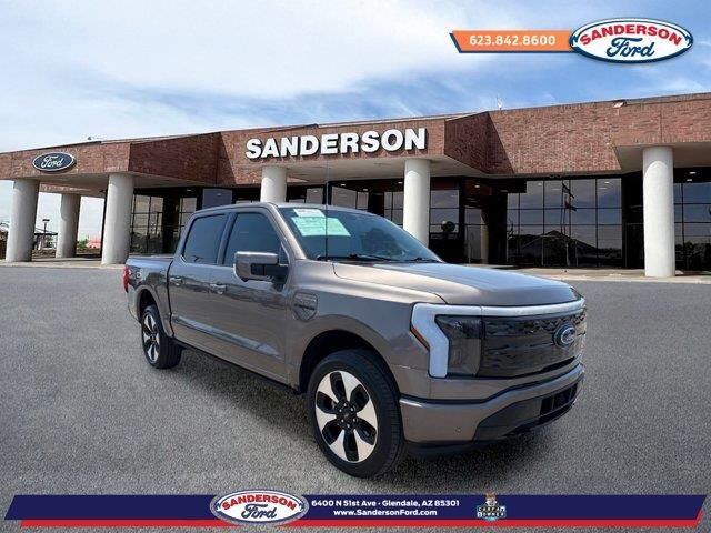 2023 Ford F-150 Lightning Platinum — photo 1 of 2