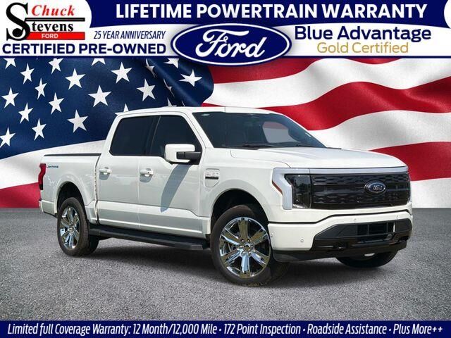 2023 Ford F-150 Lightning Platinum — photo 1 of 52