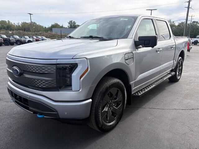 2023 Ford F-150 Lightning XLT