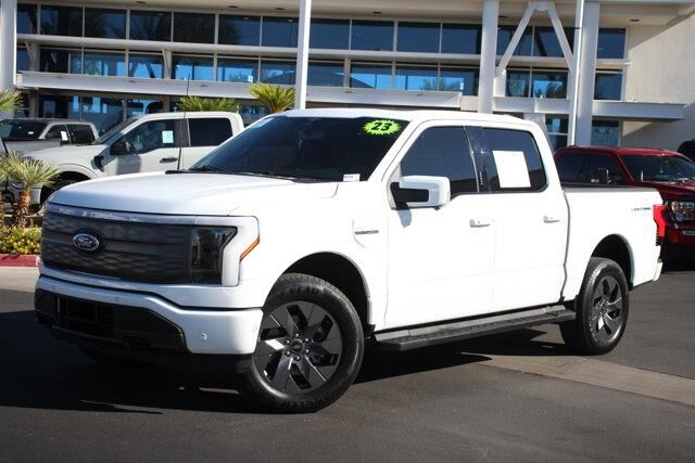 2023 Ford F-150 Lightning Lariat