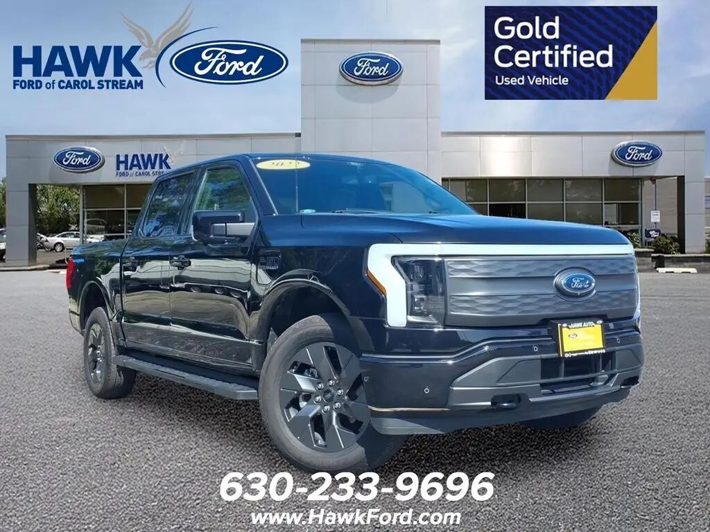 2022 Ford F-150 Lightning Lariat — photo 1 of 41