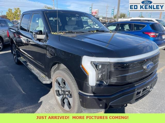 2023 Ford F-150 Lightning Platinum