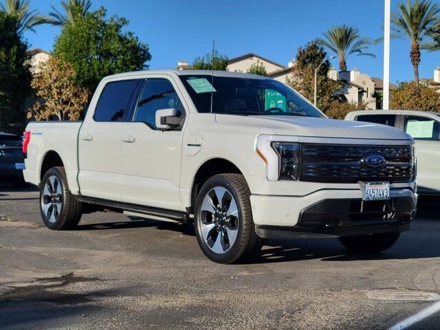 2023 Ford F-150 Lightning Platinum
