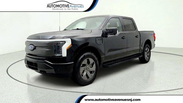 2023 Ford F-150 Lightning XLT