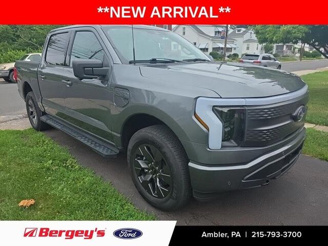 2023 Ford F-150 Lightning XLT