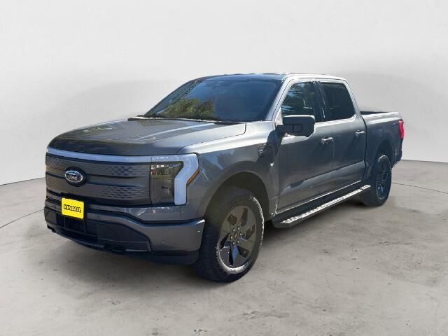 2023 Ford F-150 Lightning XLT