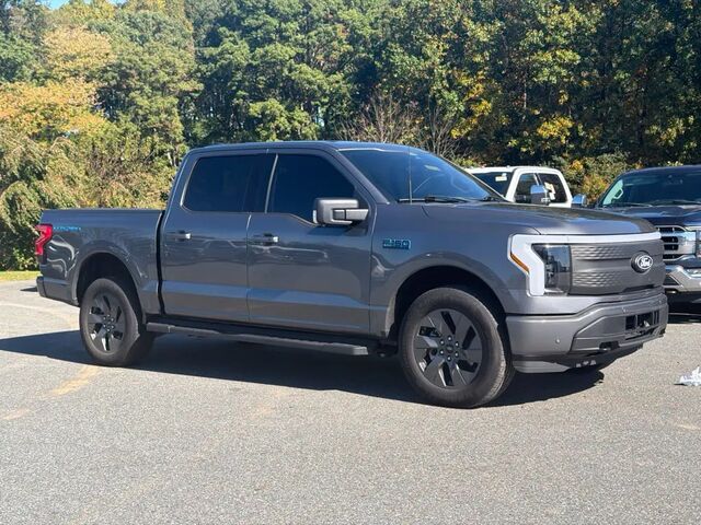 2024 Ford F-150 Lightning Flash