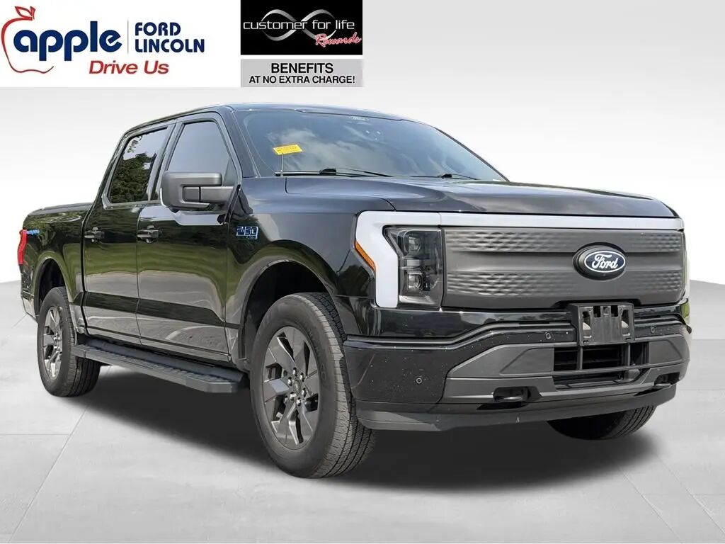 2024 Ford F-150 Lightning Flash — photo 1 of 52