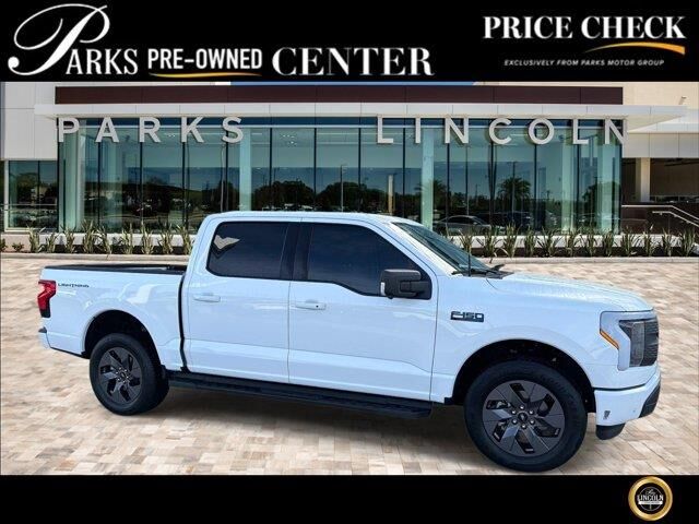 2024 Ford F-150 Lightning Flash