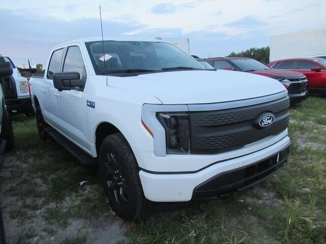 2025 Ford F-150 Lightning Flash — photo 1 of 17