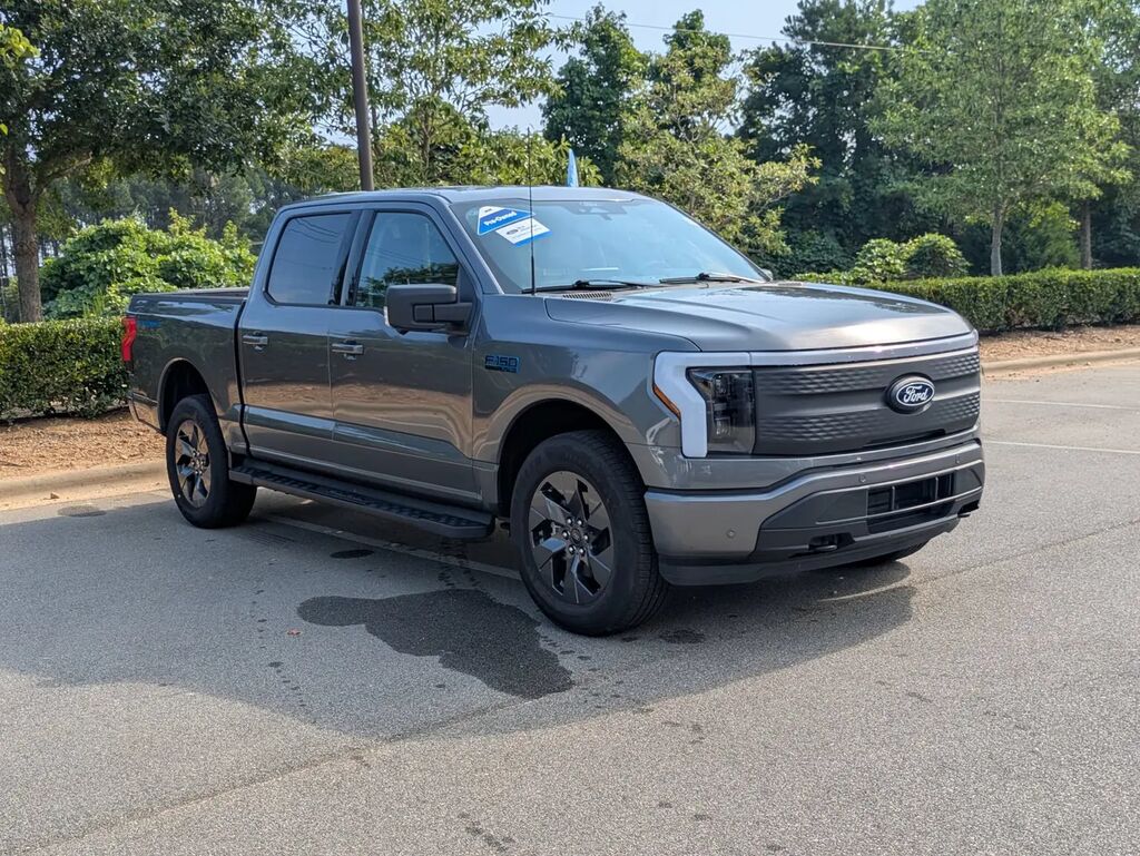 2025 Ford F-150 Lightning Flash — photo 1 of 14