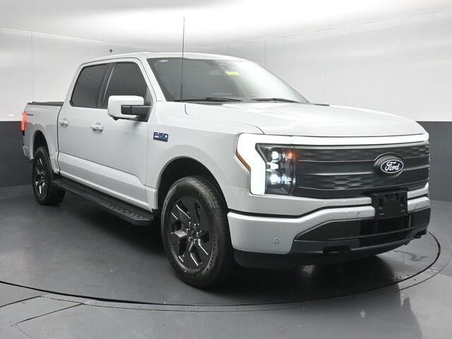 2024 Ford F-150 Lightning Lariat