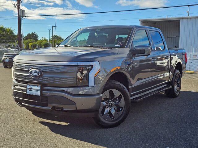 2025 Ford F-150 Lightning Lariat