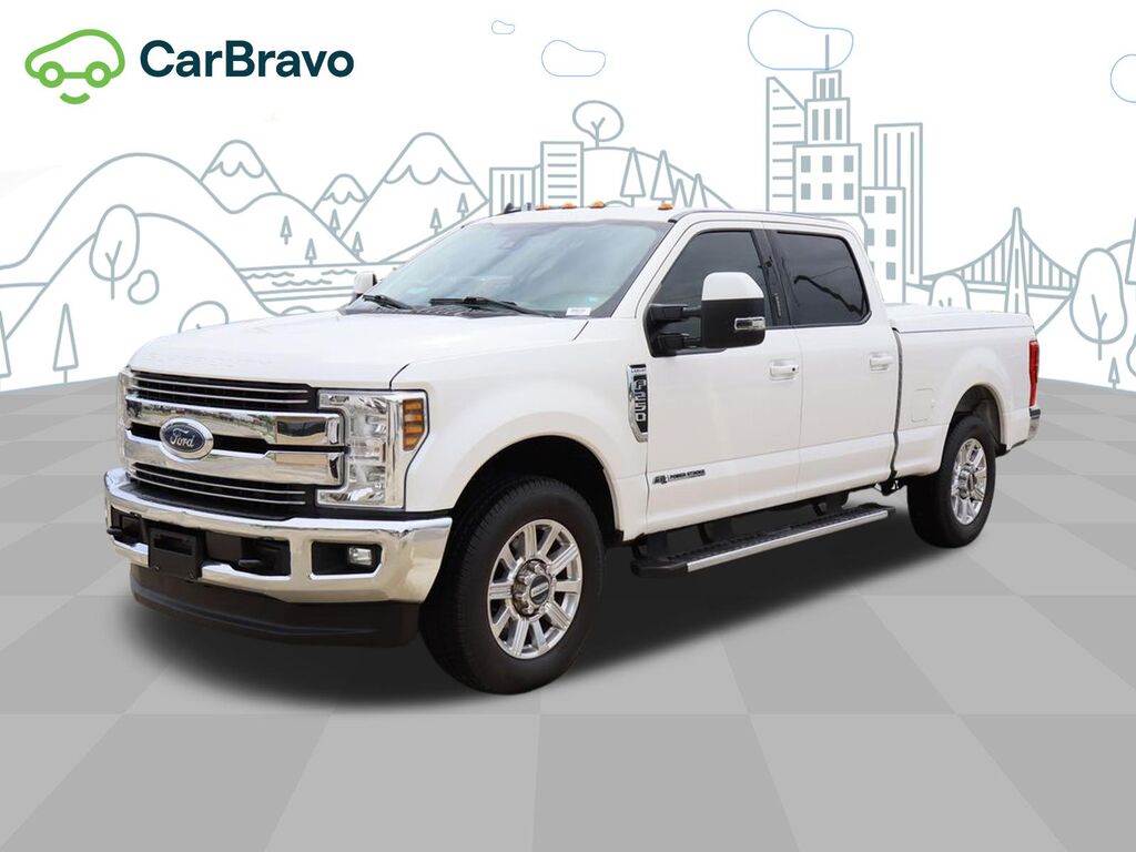 2019 Ford Super Duty F-250 SRW LARIAT — photo 1 of 5
