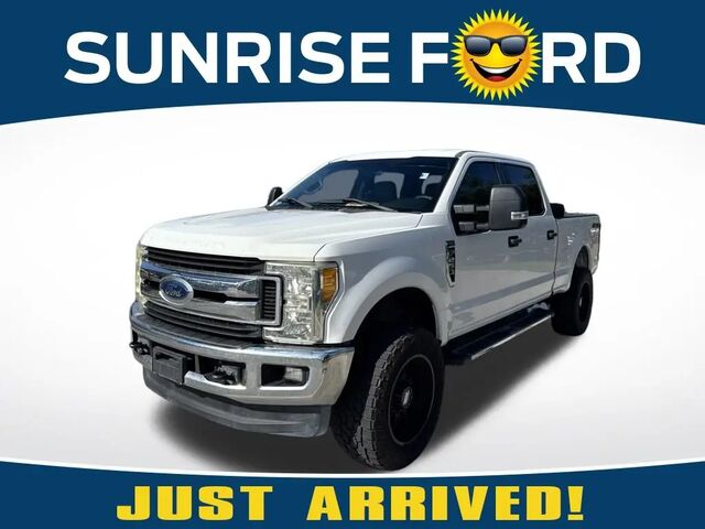 2017 Ford F-250 Super Duty XLT