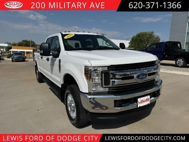 2019 Ford F-250 Super Duty XL — photo 1 of 13
