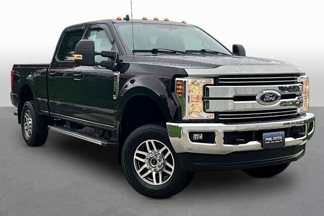 2019 Ford F-250 Super Duty Lariat — photo 1 of 1