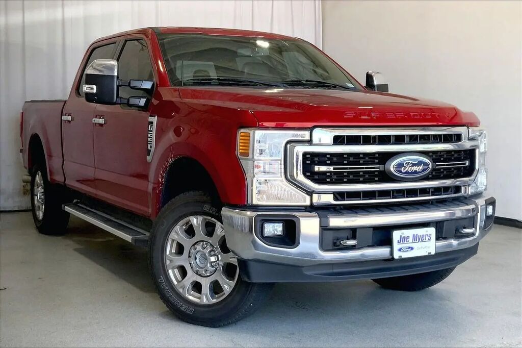 2022 Ford F-250 Super Duty Lariat — photo 1 of 14