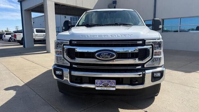 2021 Ford F-250 Super Duty XLT — photo 1 of 11