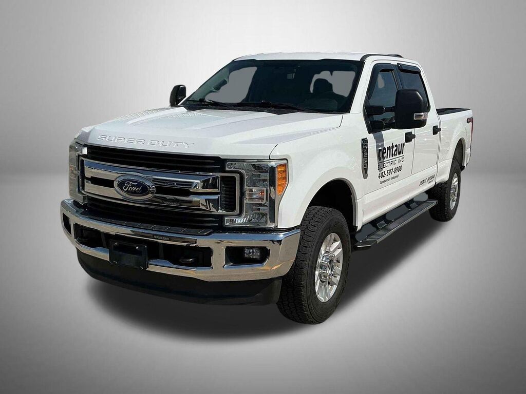 2017 Ford F-250 Super Duty XLT — photo 1 of 2