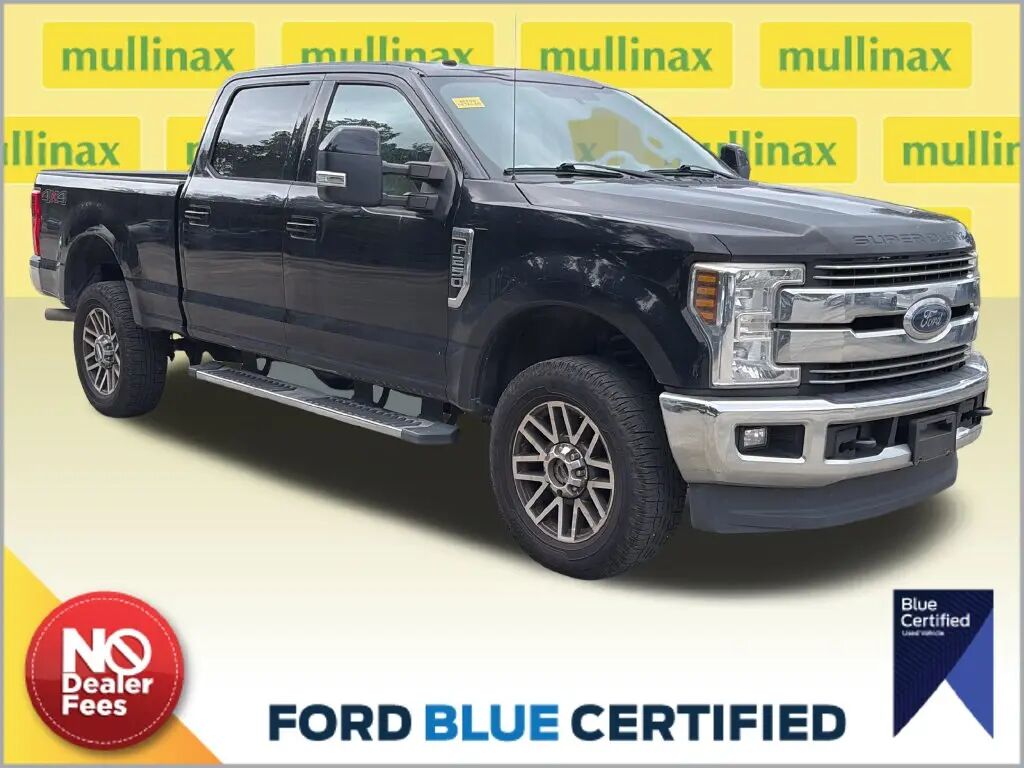 2018 Ford F-250 Super Duty Lariat — photo 1 of 13