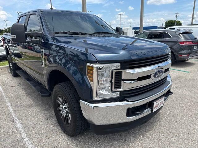 2018 Ford F-250 Super Duty XL — photo 1 of 26