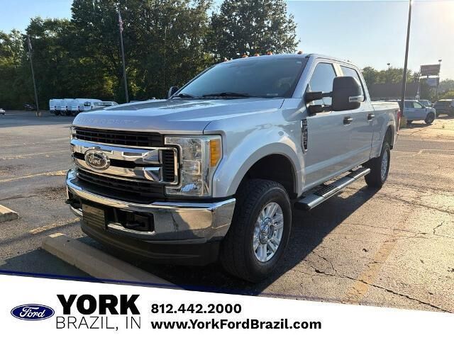 2017 Ford F-250 Super Duty XL — photo 1 of 12