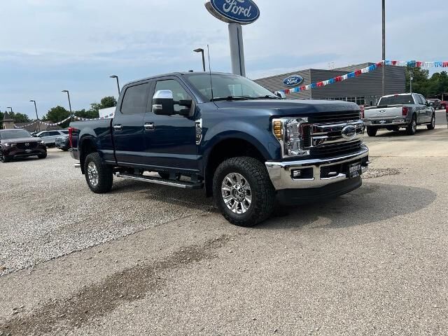 2019 Ford F-250 Super Duty XLT — photo 1 of 26