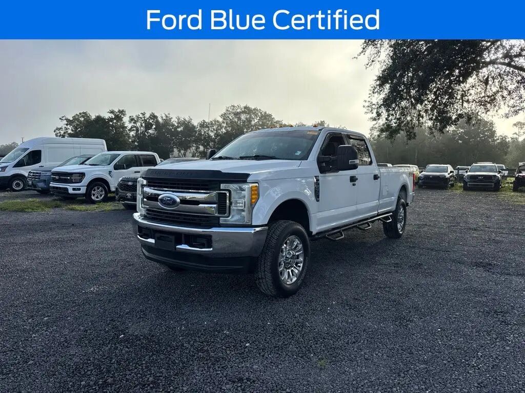 2017 Ford F-250 Super Duty XL — photo 1 of 26