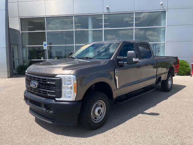 2023 Ford F-250 Super Duty XL — photo 1 of 13
