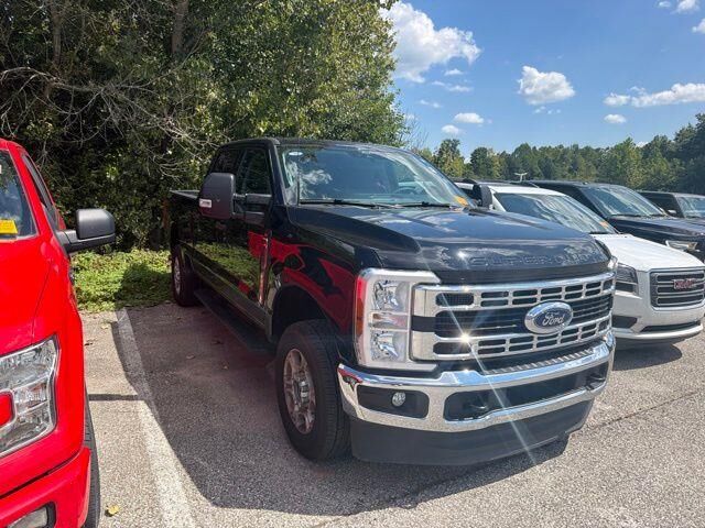2026 Ford F-250 Super Duty XLT — photo 1 of 22